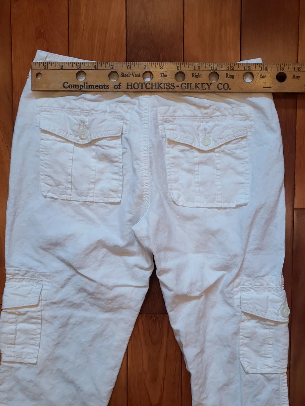 Banana Republic Women's size 0 Martin Fit Capri Cargo Pants